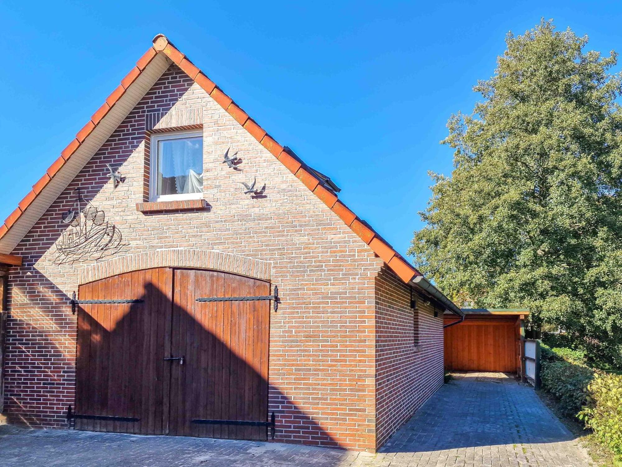 Heinis Stuuv Apartment Greetsiel Exterior photo